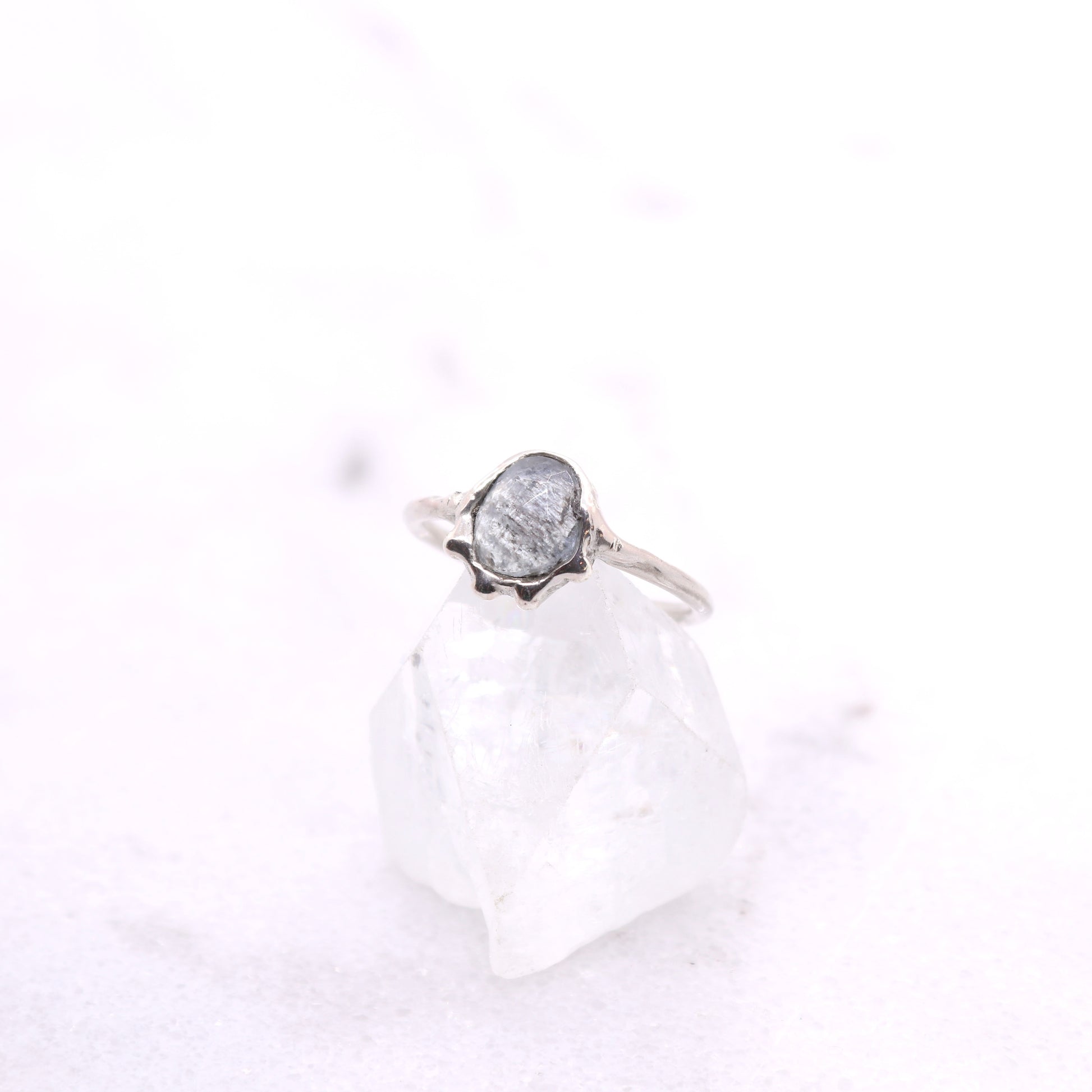 Moss aquamarine bohemian ring in organic raw sterling silver