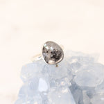 Load image into Gallery viewer, Tibetan quartz gemstone ring
