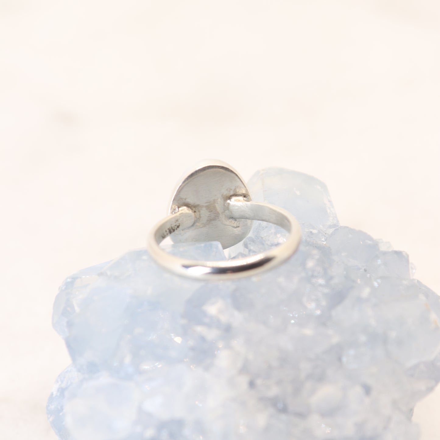 Tibetan quartz gemstone ring