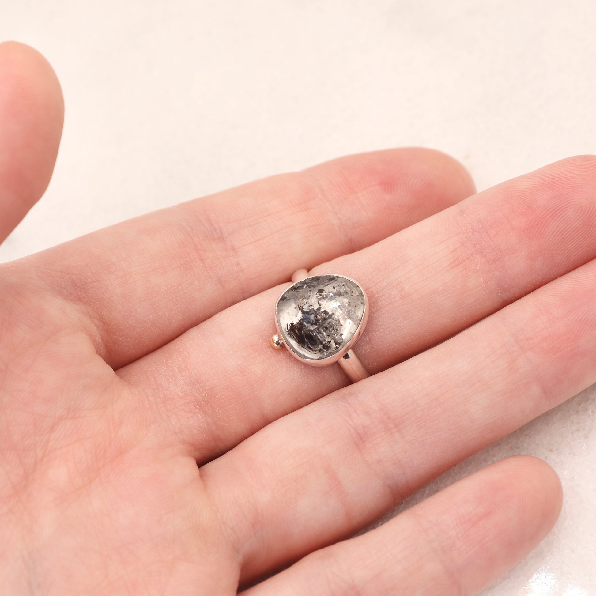 Tibetan quartz gemstone ring